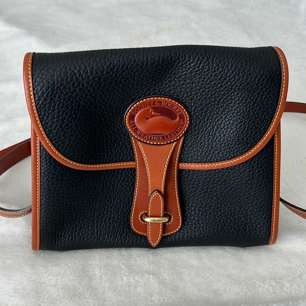 Dooney & Bourke Vintage Leather Shoulder Bag